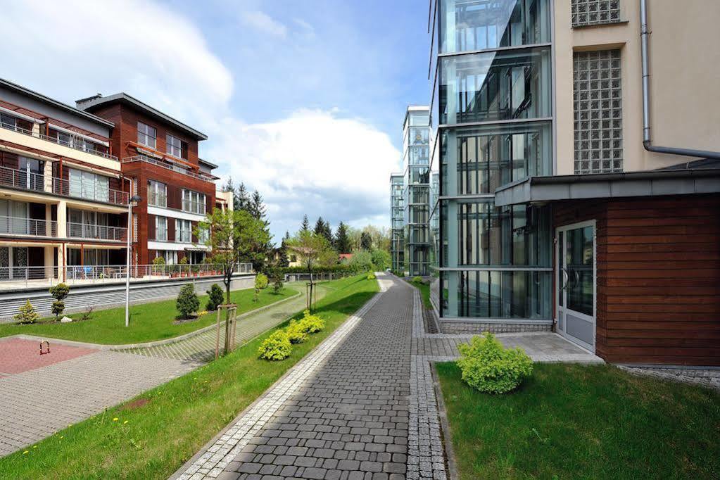Apartamenty Sun & Snow Zeta Park Устронь Екстер'єр фото
